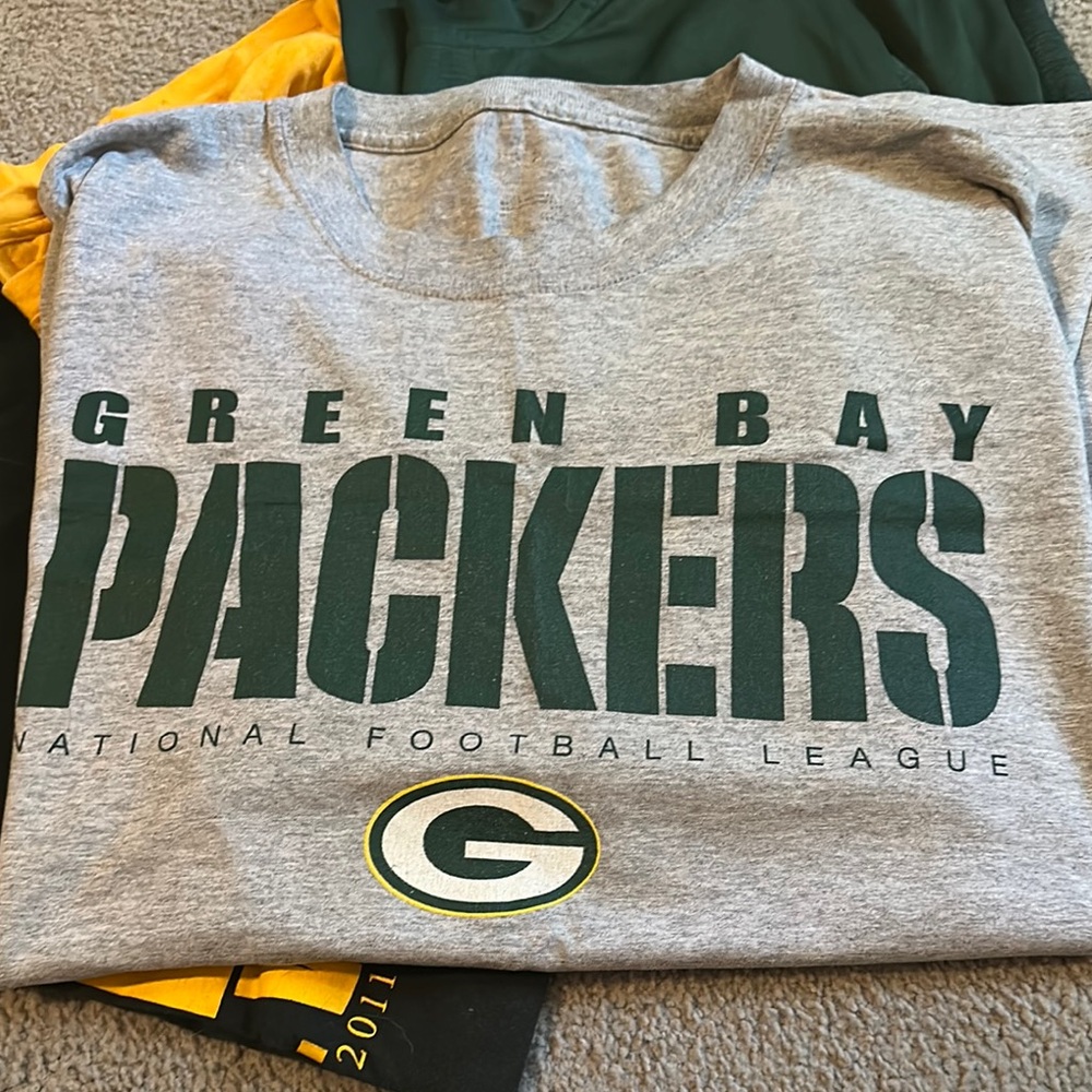 Green Bay Packers T-Shirts and Long Sleeve Shirts (5) size XL - Picture 3 of 8